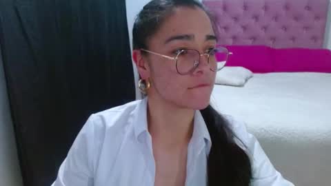 Snapshot of porcelainlux chatting on 01-26-25, 07:52 porcelainlux online show from 01-26-25, 07:52