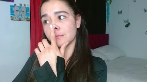 Snapshot of porcelainlux chatting on 02-13-25, 03:39 porcelainlux online show from 02-13-25, 03:39