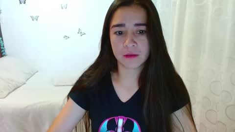 Snapshot of porcelainlux chatting on 03-03-25, 08:32 porcelainlux online show from 03-03-25, 08:32