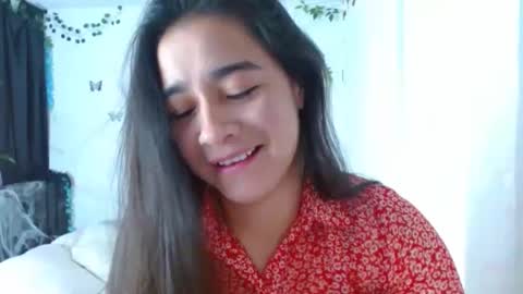 Snapshot of porcelainlux chatting on 10-05-25, 09:02 porcelainlux online show from 10-05-25, 09:02