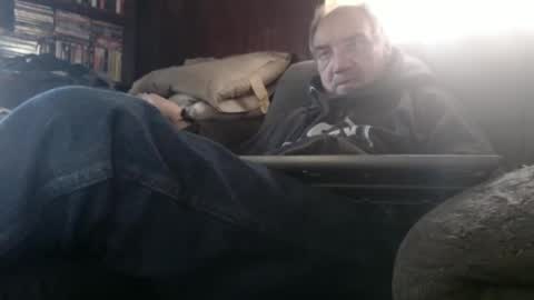 Snapshot of porkingit400 chatting on 12-26-24, 04:25 porkingit400 online show from 12-26-24, 04:25