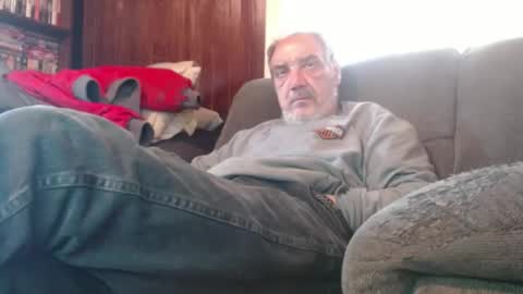 Snapshot of porkingit400 chatting on 12-30-24, 05:44 porkingit400 online show from 12-30-24, 05:44