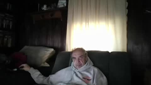 Snapshot of porkingit400 chatting on 10-09-25, 12:36 porkingit400 online show from 10-09-25, 12:36