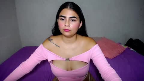 NICKKYMARTIN online show from 01-18-25, 05:20