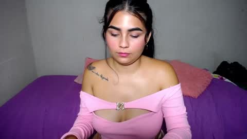 NICKKYMARTIN online show from 01-18-25, 08:31