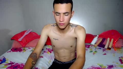 NICKKYMARTIN online show from 02-10-25, 04:52