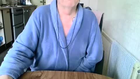 poshman65 online show from 12-04-24, 01:20