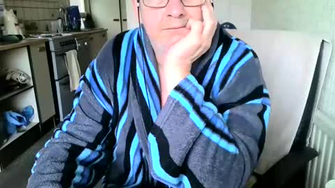 poshman65 online show from 12-15-24, 12:17