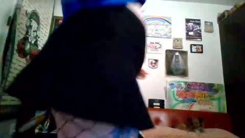 Snapshot of pppawg chatting on 02-18-25, 10:16 PAWG Pale Princess online show from 02-18-25, 10:16