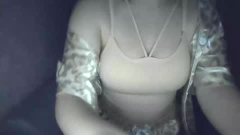 Snapshot of pralinne_ chatting on 02-13-25, 11:15 pralinne_ online show from 02-13-25, 11:15