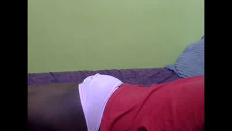 Snapshot of precious_nesh chatting on 03-10-25, 12:15 precious_nesh online show from 03-10-25, 12:15