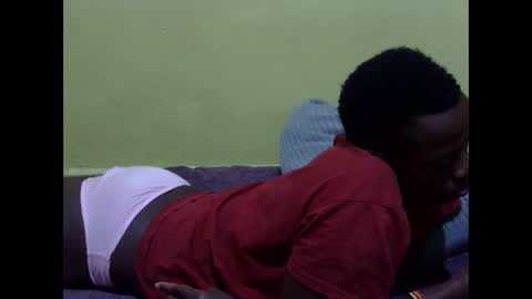 Snapshot of precious_nesh chatting on 11-27-25, 04:58 precious_nesh online show from 11-27-25, 04:58