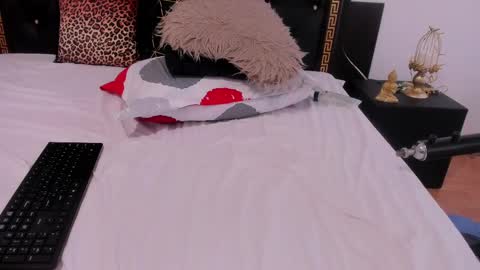 Ailyn online show from 02-13-25, 11:50