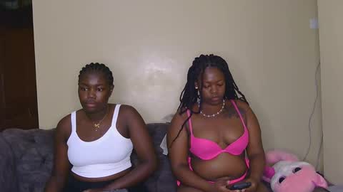 Lilly online show from 02-05-25, 02:29