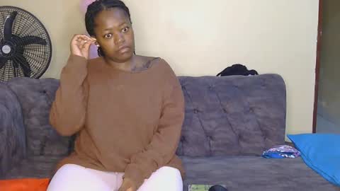 Lilly online show from 02-22-25, 02:17