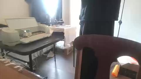 Snapshot of presidentialbryana chatting on 10-11-25, 10:30 Libra Lamont online show from 10-11-25, 10:30