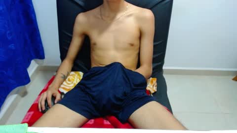 PRESSURE online show from 02-12-25, 08:38