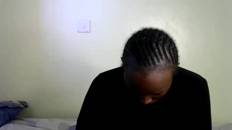 prettiekelly online show from 02-19-25, 01:39