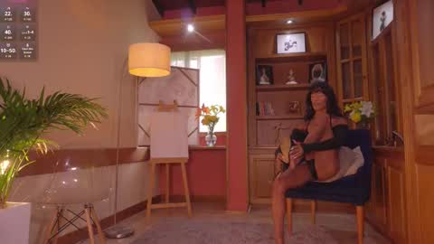 Nayrobi online show from 10-19-25, 04:18