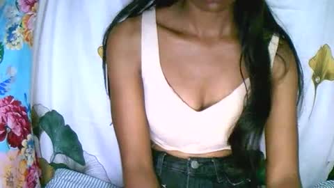 prettiethalia online show from 12-15-25, 09:41