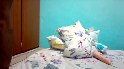 pretty253 online show from 01-01-25, 03:57