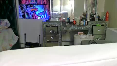 Yasmine pretty online show from 02-19-25, 03:50