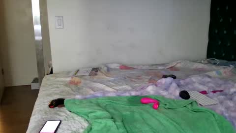 Yasmine pretty online show from 02-19-25, 10:31