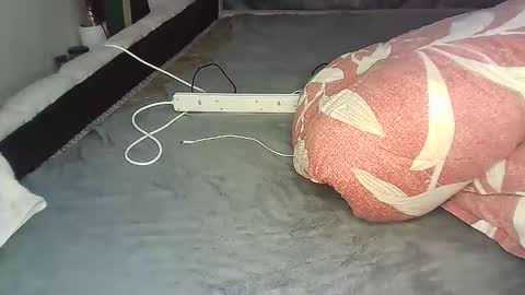 chichi online show from 12-09-24, 03:40