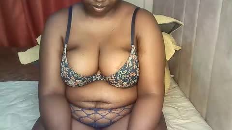 chichi online show from 10-16-25, 04:30