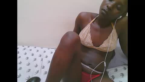 Snapshot of pretty_do chatting on 01-18-26, 03:32 pretty online show from 01-18-26, 03:32