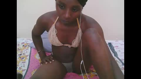 Snapshot of pretty_do chatting on 02-09-26, 07:45 pretty online show from 02-09-26, 07:45