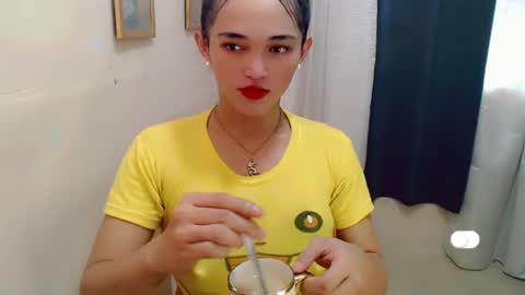 Snapshot of pretty_lady_kitty chatting on 07-07-26, 06:27 pretty_lady_kitty online show from 07-07-26, 06:27