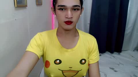 Snapshot of pretty_lady_kitty chatting on 07-15-26, 10:59 pretty_lady_kitty online show from 07-15-26, 10:59