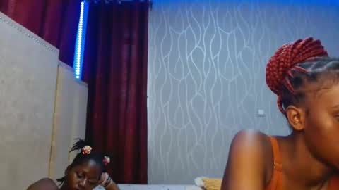 Snapshot of pretty_lioness_ chatting on 02-04-26, 06:52 Pretty online show from 02-04-26, 06:52