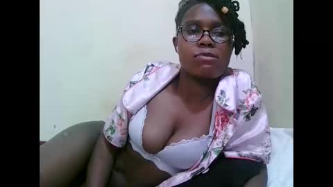 pretty_mellan online show from 01-26-25, 11:50