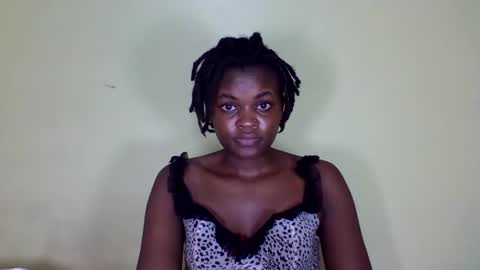 Snapshot of pretty_miya chatting on 01-01-25, 09:31 pretty_miya online show from 01-01-25, 09:31