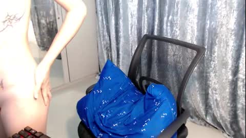 Its me Molly 3 online show from 01-12-25, 08:04