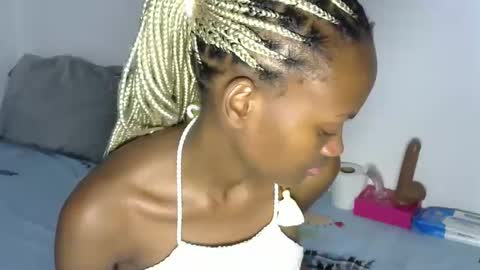 Pretty doll online show from 11-23-25, 11:04