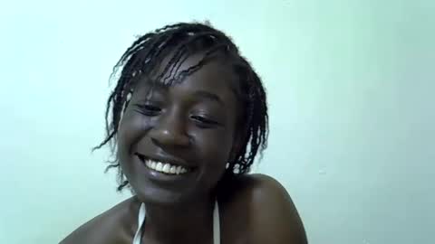 Snapshot of pretty_swirl chatting on 02-10-26, 06:06 Twirl online show from 02-10-26, 06:06