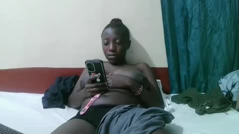 pretty_tiffany1 online show from 11-24-25, 09:09