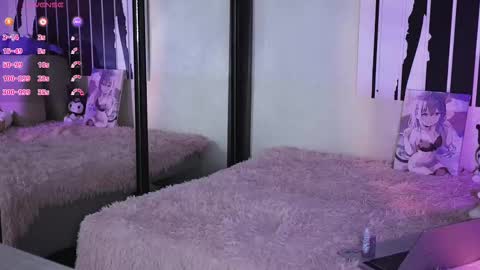 Snapshot of prettybones chatting on 02-10-25, 06:09 Violet online show from 02-10-25, 06:09