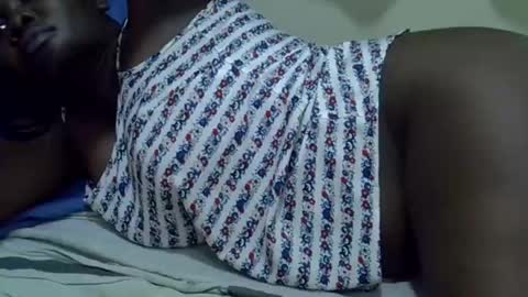 prettybooty1 online show from 02-28-25, 07:46