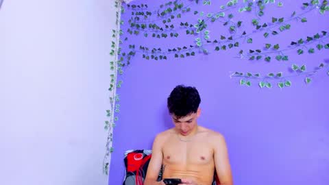 Snapshot of prettybunnies08 chatting on 02-11-25, 03:18 Enzo Denis online show from 02-11-25, 03:18