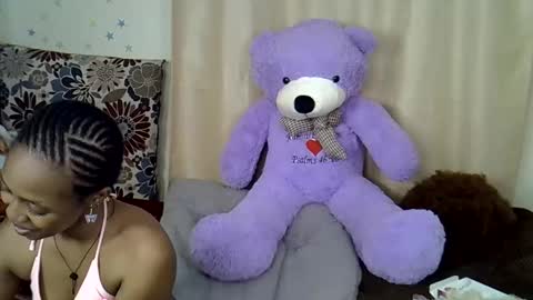 Bunny online show from 11-19-25, 01:05