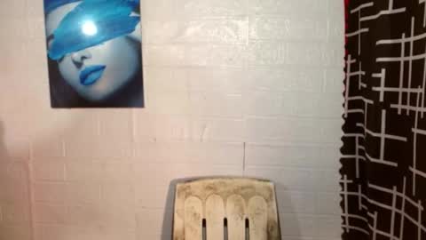 Snapshot of prettydiannara chatting on 10-17-25, 04:59 prettydiannara online show from 10-17-25, 04:59