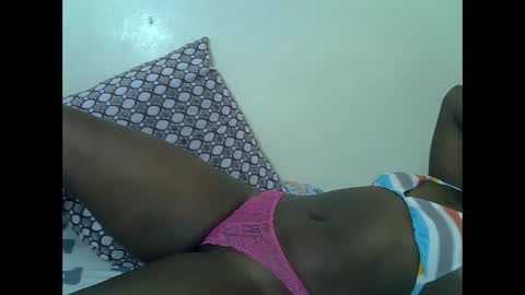 LILIAN online show from 12-17-25, 01:11