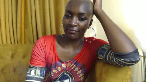 Snapshot of prettyquee chatting on 12-27-24, 05:31 sasha online show from 12-27-24, 05:31