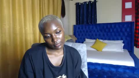 Snapshot of prettyquee chatting on 01-20-25, 12:07 sasha online show from 01-20-25, 12:07