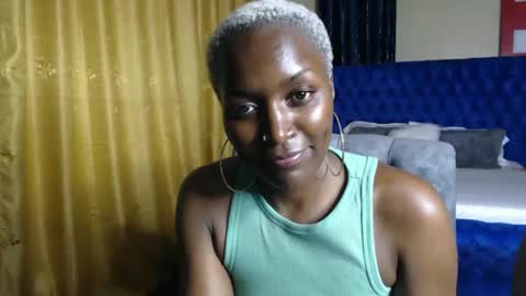 Snapshot of prettyquee chatting on 02-24-25, 09:41 sasha online show from 02-24-25, 09:41