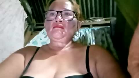 Snapshot of prettyrose01 chatting on 06-10-26, 07:57 prettyrose01 online show from 06-10-26, 07:57